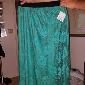 NWT Lularoe Lucy (maxi) skirt 2xl